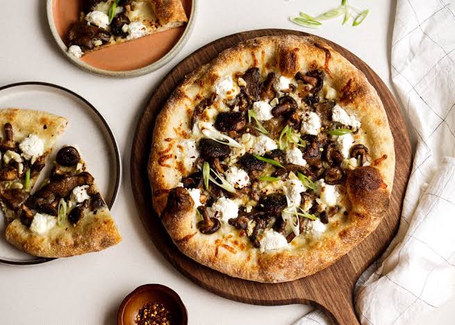 Mushroom & Truffle Pizza