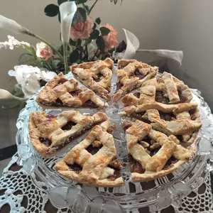Apple Pie With Walnuts (Slice) - 11228
