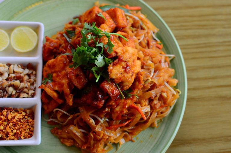 Pad Thai Chicken / Prawn
