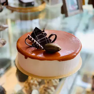 Chocolate Caramel Cake