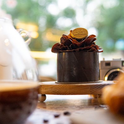 Chocolate Mousse Pastry