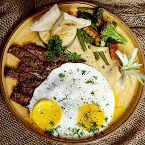 Steak & Eggs