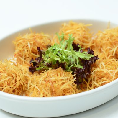 Weave Ball Prawns