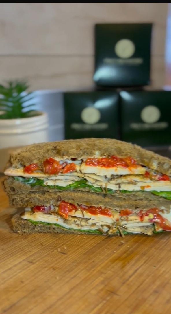 Roasted Red Bell pepper sandwich - 12715