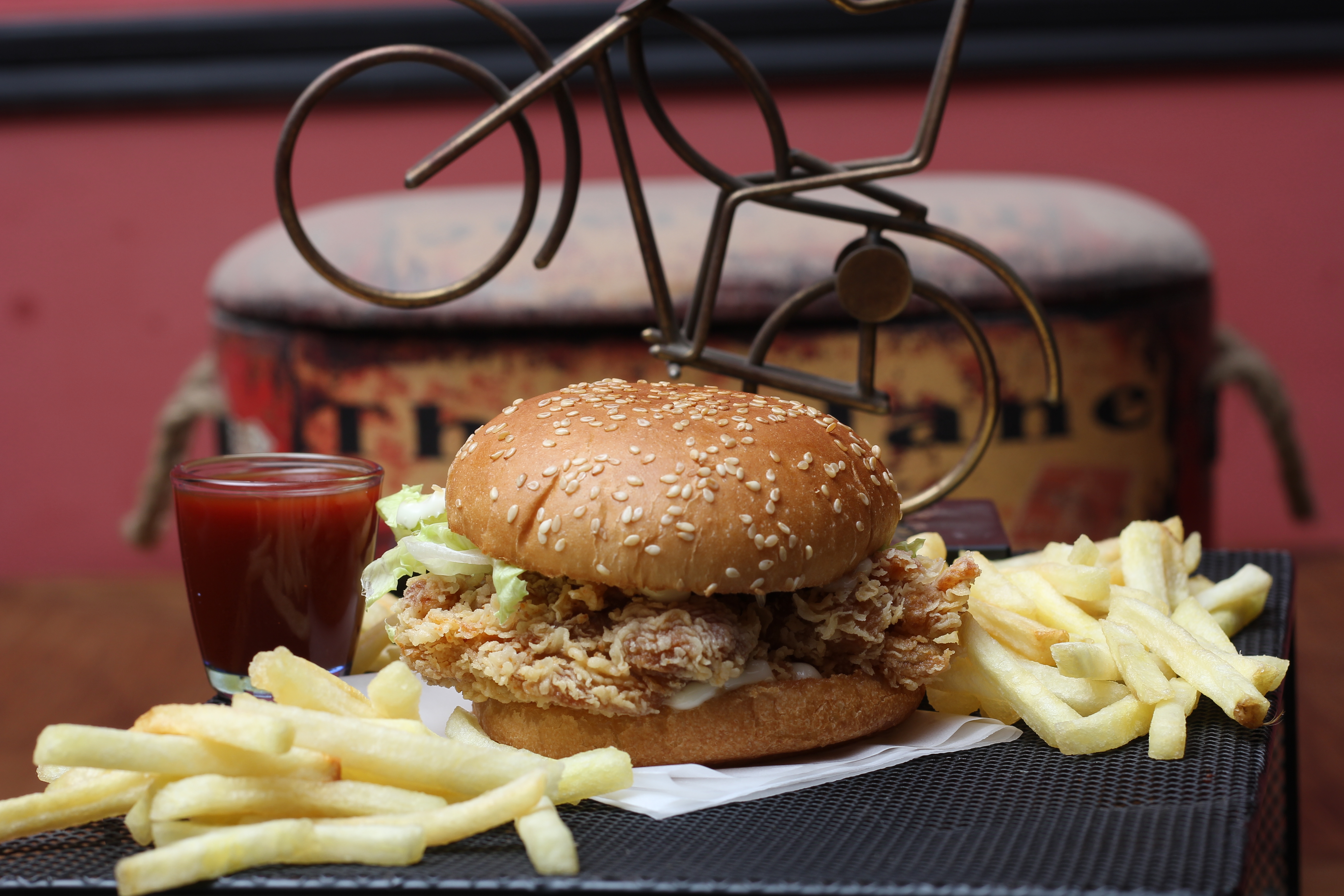 Ze Special Chicken Burger