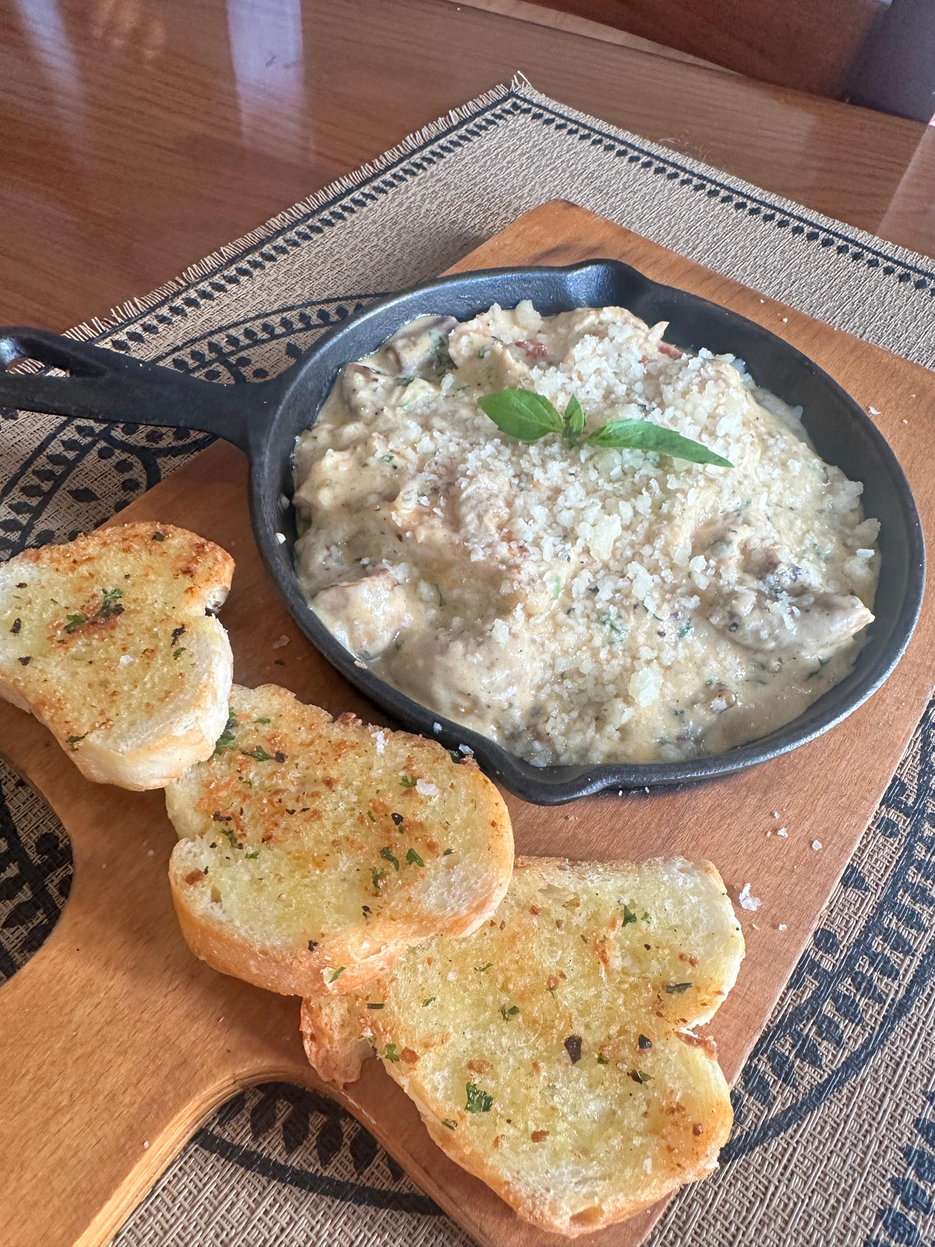 Tuscan Chicken Funghi