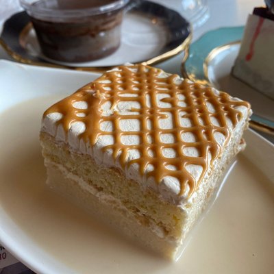 Milk Cake- Caramel