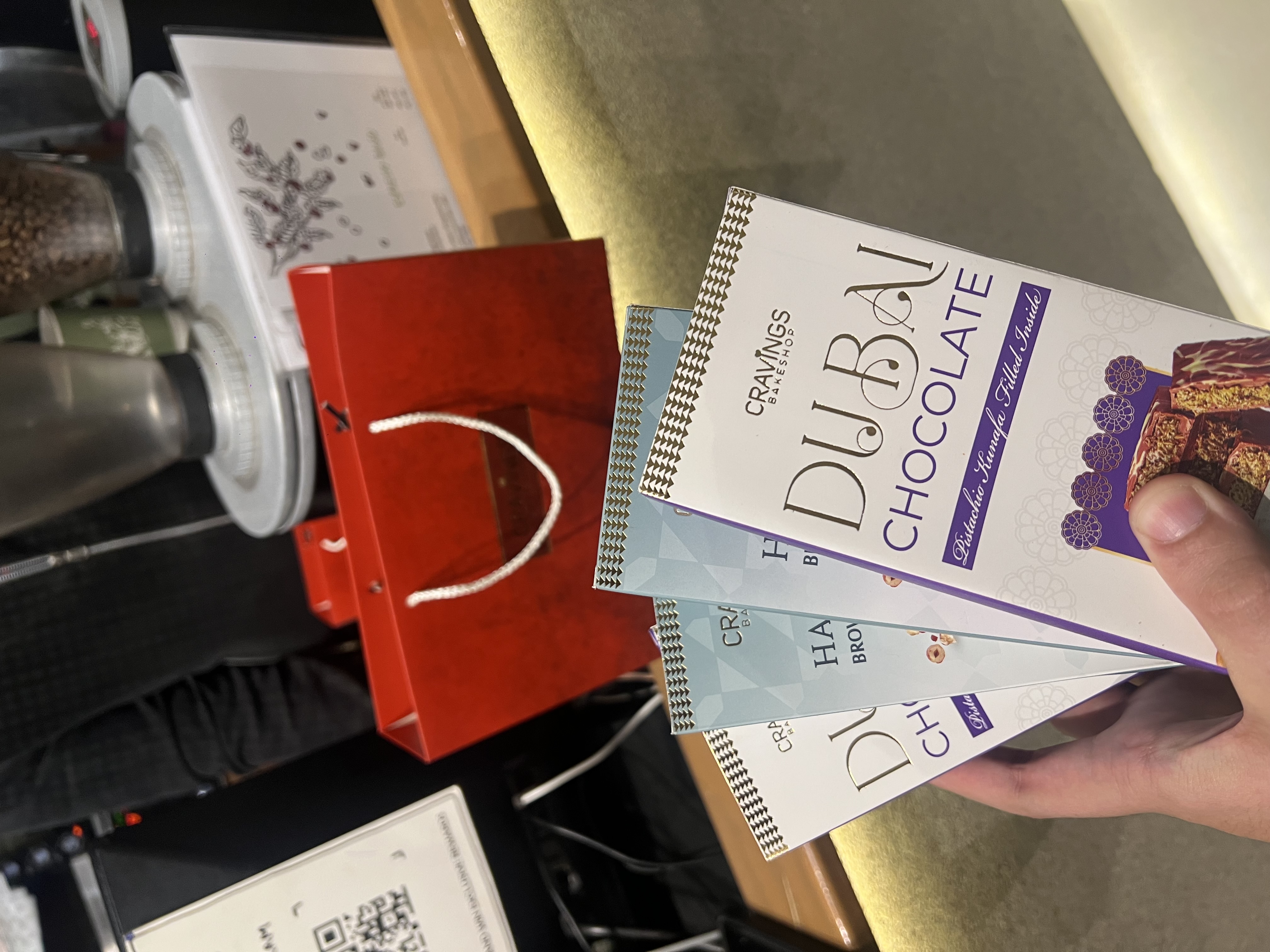 Dubai Chocolate - 10504