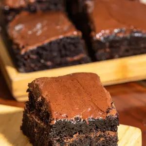Chocolate Matilda Brownie Slice - 10052