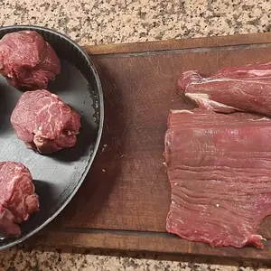 Tenderloin with Head (Aus/Tky)