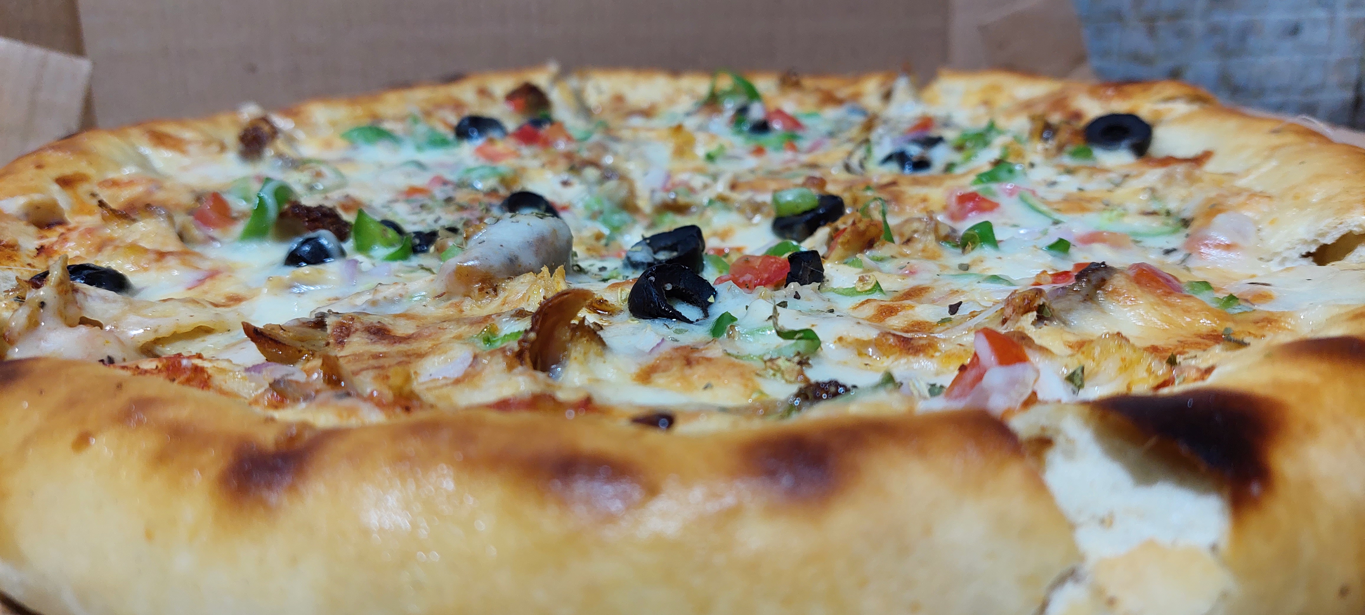 Chicken BBQ - Family 16"