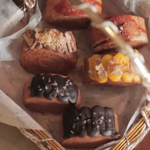 Extreme Croissants - Basket of 6