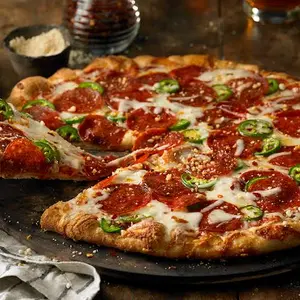 Pepperoni & Jalapeno Pizza