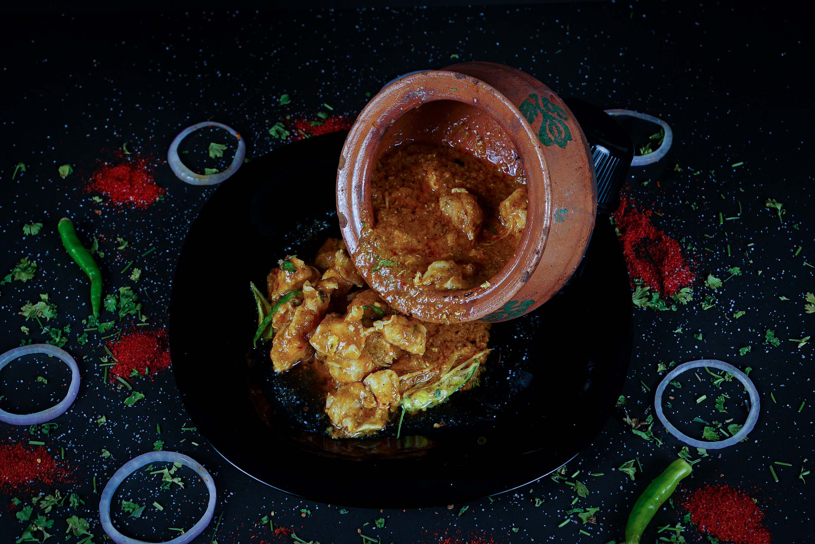 Chicken Makhni Handi (boneless)