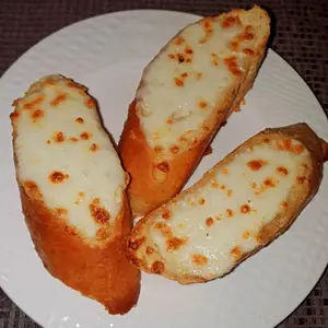 Cheesy Garlic Bread