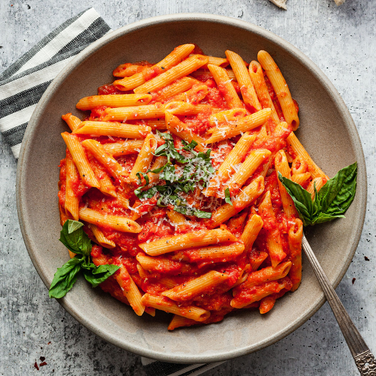Rigatoni Al Pomodoro