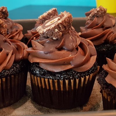 Nutella Drip Cupcakes with Ferrero Rochers