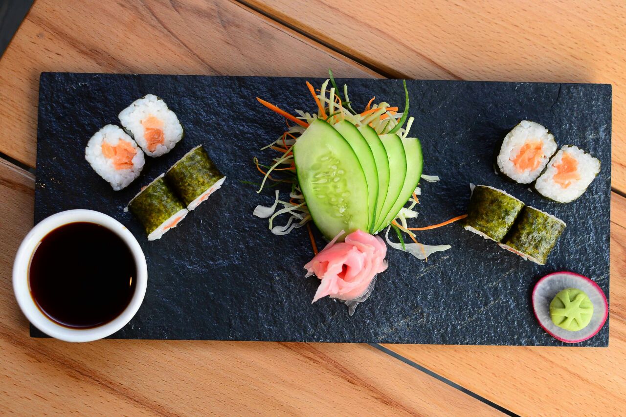 Spicy Salmon Maki
