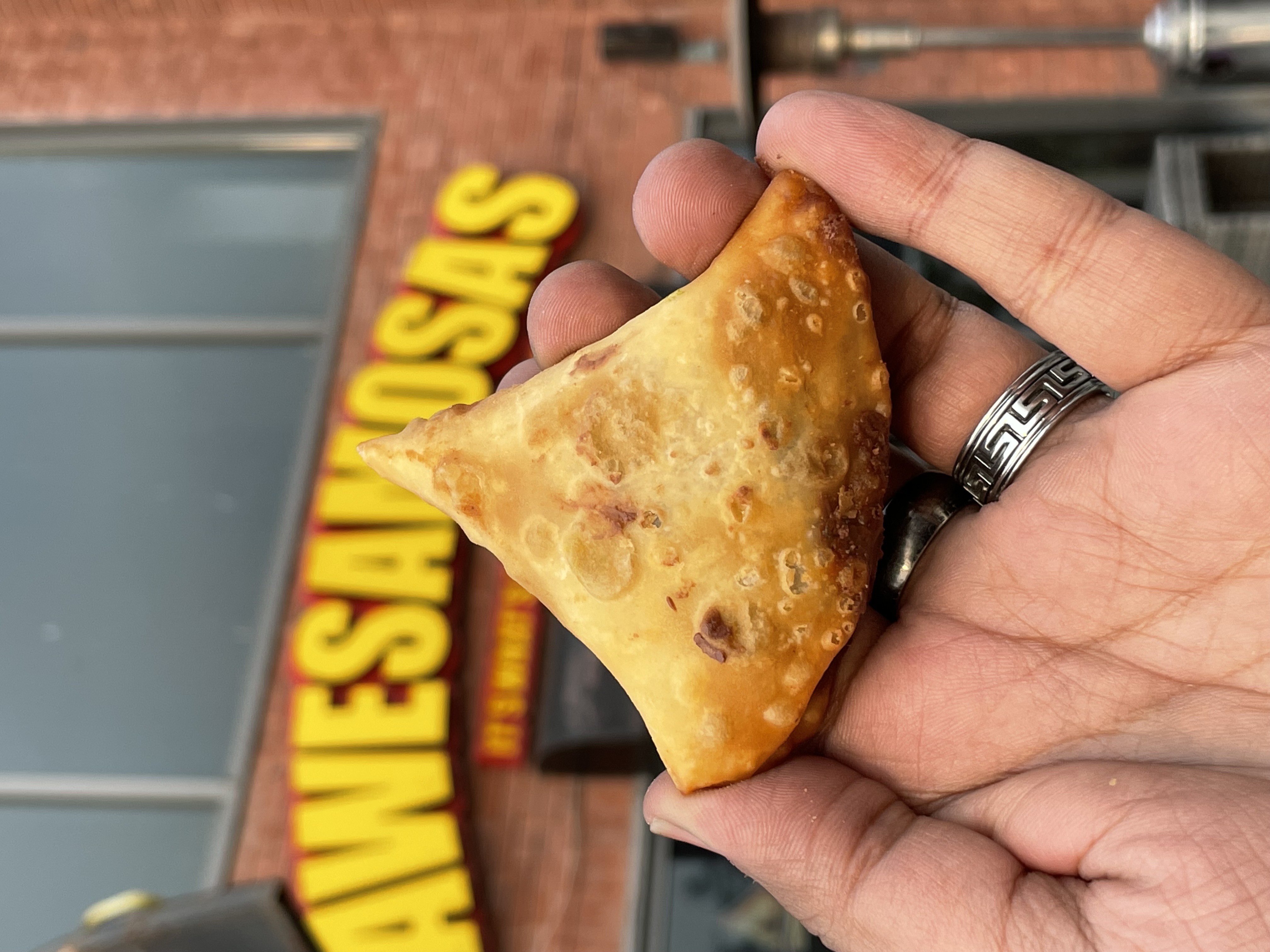 1 Savoury/Sweet Samosa