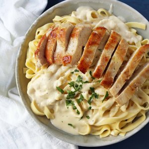 Chicken Alfredo Pasta