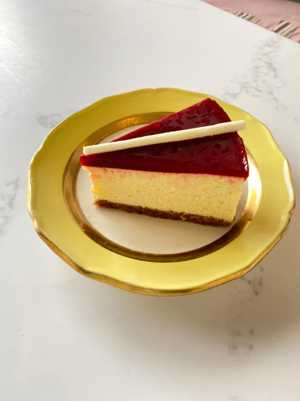 Strawberry Cheese Cake Slice 