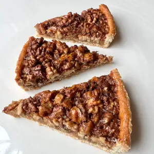 Walnut Pie - 10901