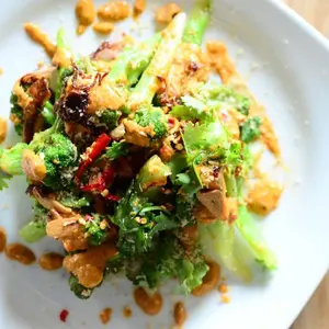 Wok-Fried Broccoli Salad