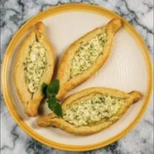 Spinach with Egg & Cheese