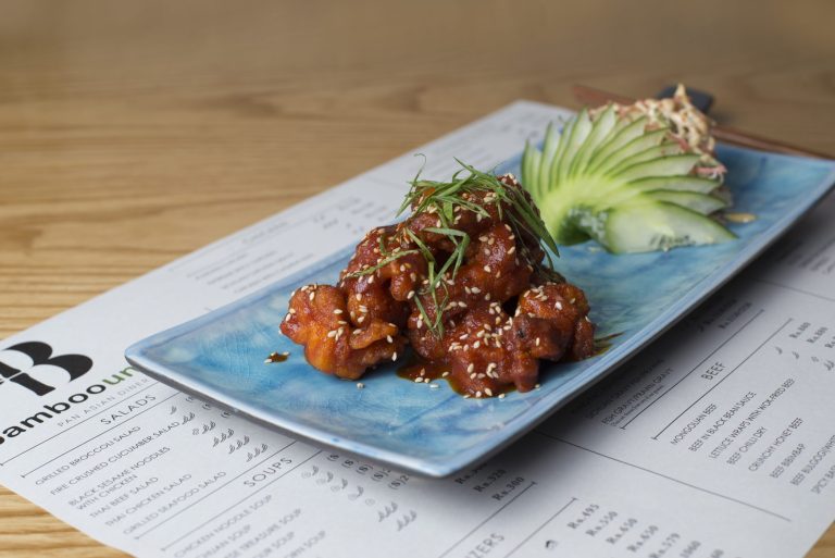 Nana Chicken | Prawns