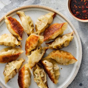 Pan-Seared Spicy Dumplings